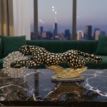 The Stealth Predator: High-Gloss Black & Gold Cheetah Art Piece – Luxury Tabletop Sculpture for Executive Office & Living Room