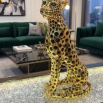 Premium Golden Spotted Cheetah Statue–High-Gloss Wild Animal Figurine with Inlaid Crystal Tray for Luxury Home & Office Decor